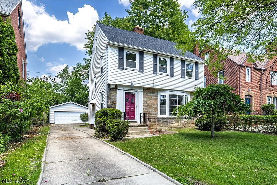 3549 Grosvenor Rd photo 1