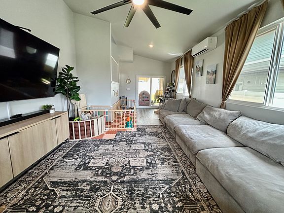 4th image of 91-4088 Hikuha St