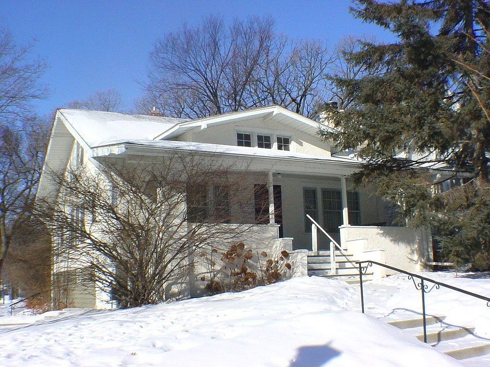 1st image of 1455 Chelmsford St