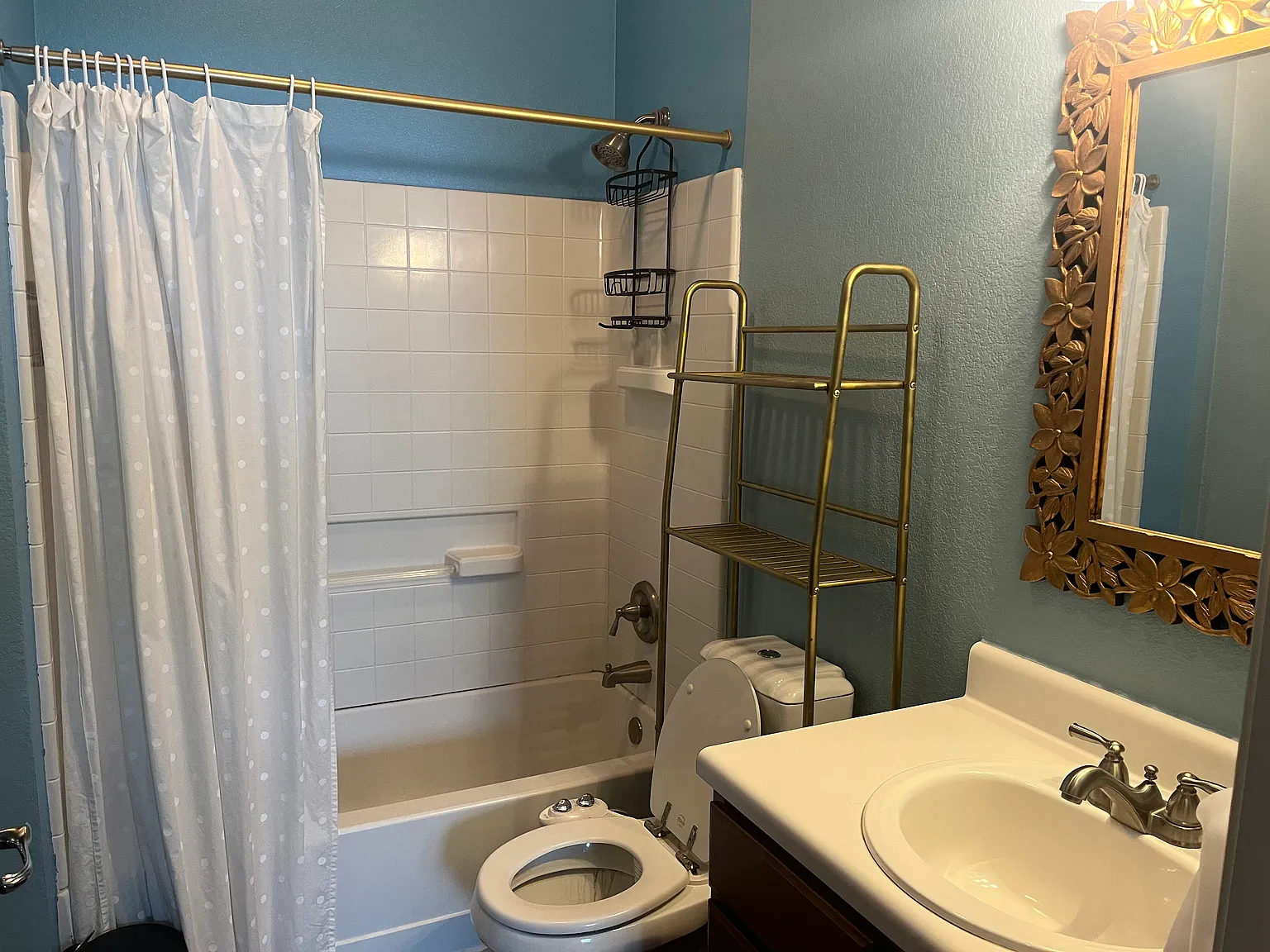 3 bed, 1422 sqft, $850 — Photo 2