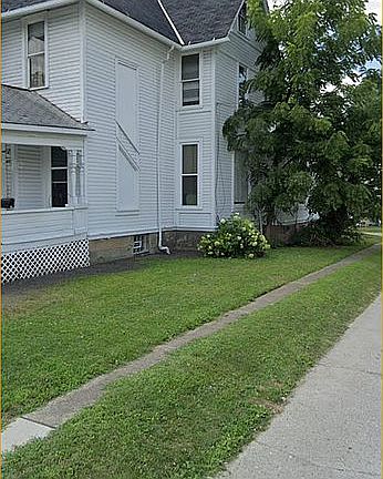 2nd image of 417 East Ave