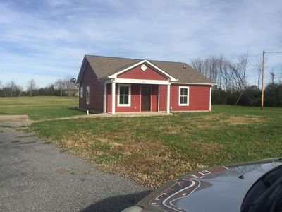 985 Tuck Rd, Lafayette, TN, 37083