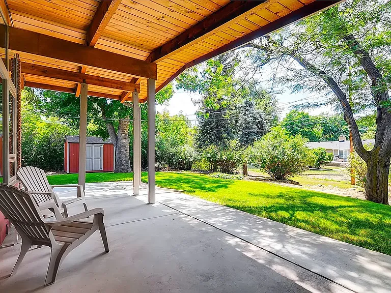 1375 Normandy Rd — Photo 23