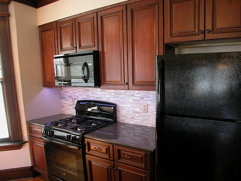456 Hamilton St #A — Photo 4