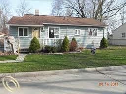 2983 Gladwin Ct