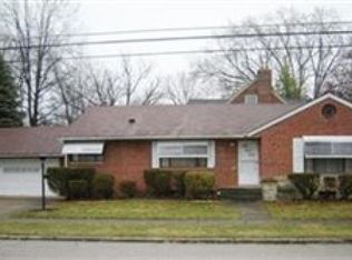 19592 Coffinberry Blvd, Fairview Park, OH 44126