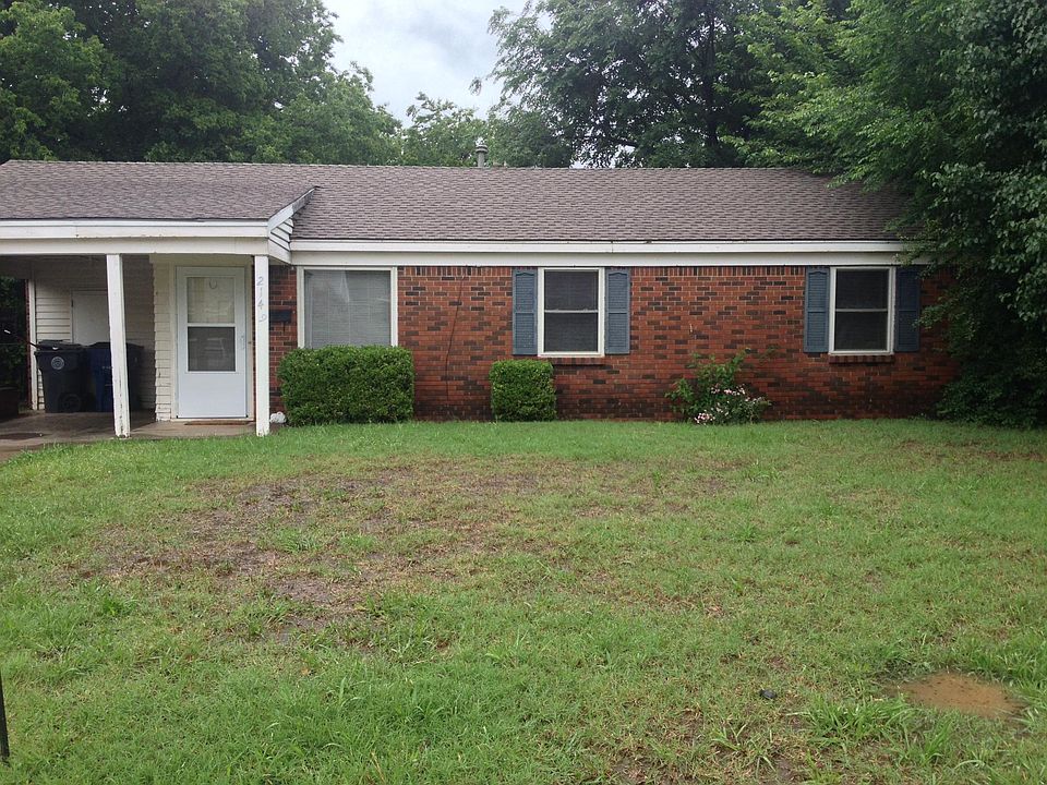 1st image of 2149 Westchester Dr