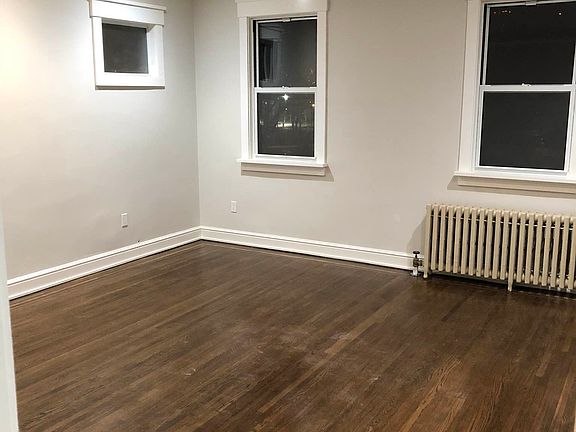 3rd image of 2413 19th St #2