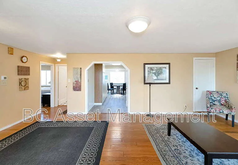 6606 Aqua Vista Ct — Photo 4