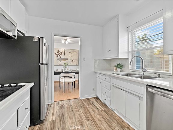 5th image of 1227 E 1st St APT 2F