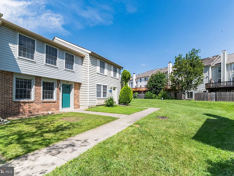 6302 Betsy Ross Ct — Photo 30
