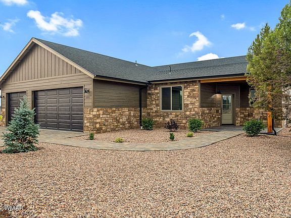 2nd image of 1041 S Ridgecreek Ln
