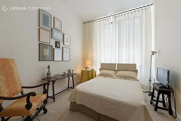 Sold by Compass | media 5