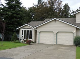 108 Fairside Dr APT A, Lynden, WA 98264