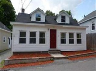 8 Storey St, Westford, MA 01886