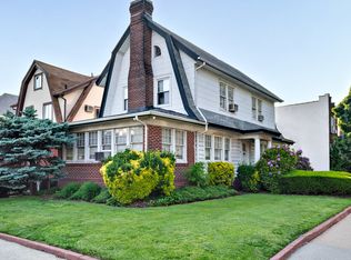 1578 E 31st St, Brooklyn, NY 11234