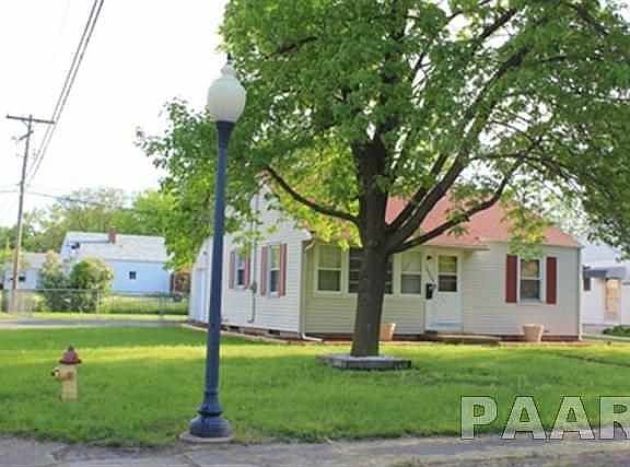 4th image of 1003 E Tripp Ave