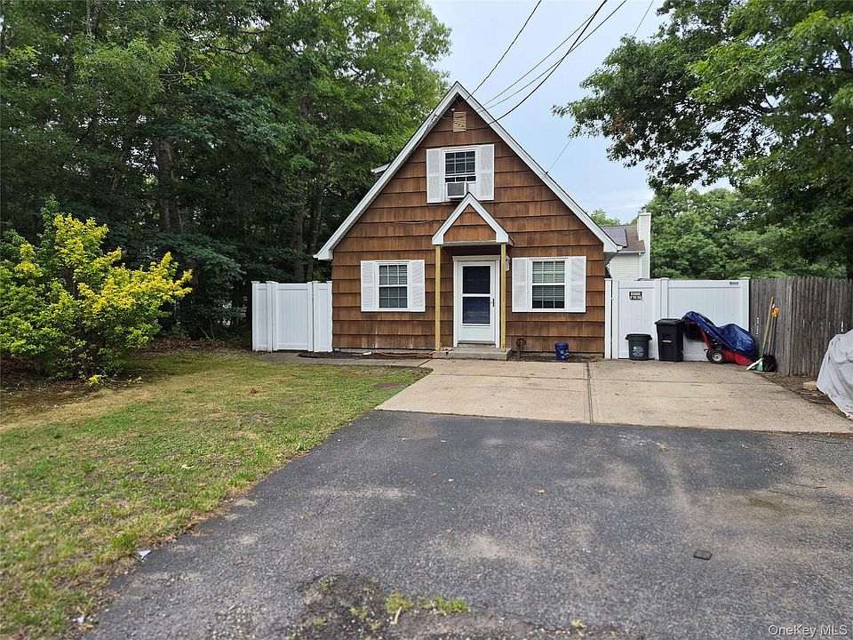 1st image of 1128 N Ocean Avenue