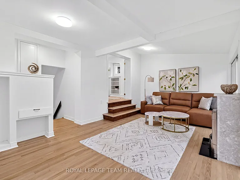 131 Acacia Ave — Photo 11
