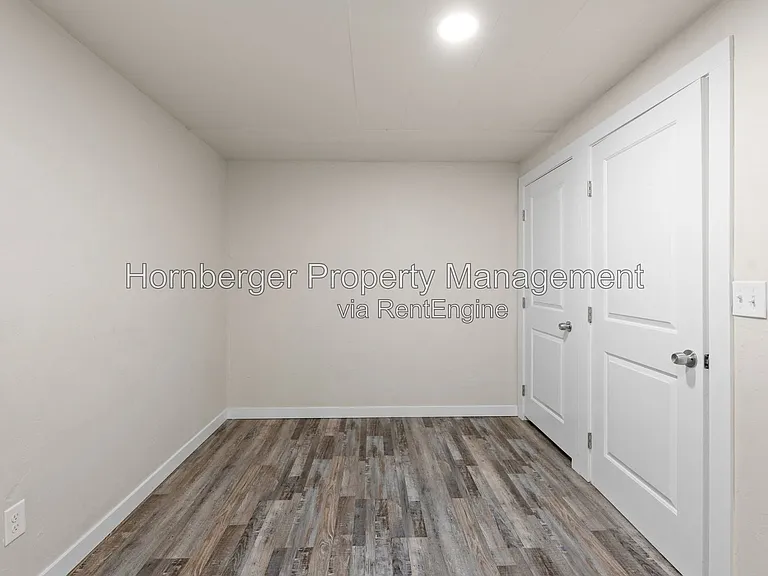 9717 N Stevens St — Photo 15