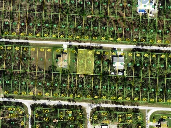 27215 Treadmill Dr #13, Punta Gorda, FL 33955