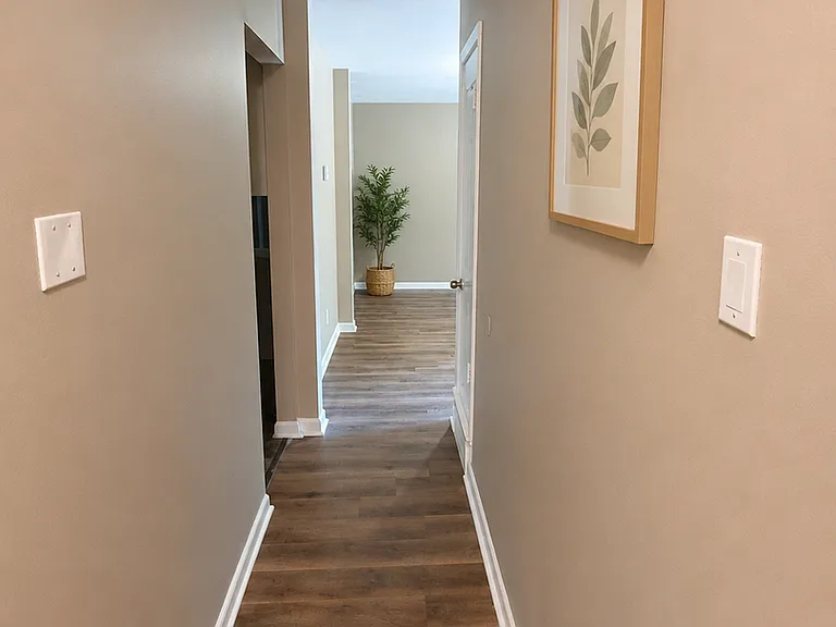 2601 Saint Elmo Ave — Photo 8