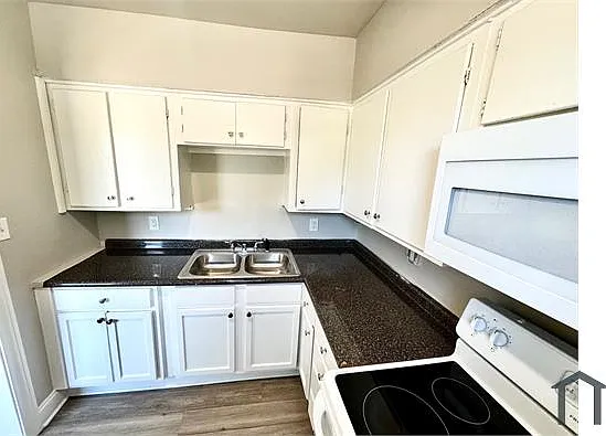 1800 W Oakwood St #1 — Photo 14