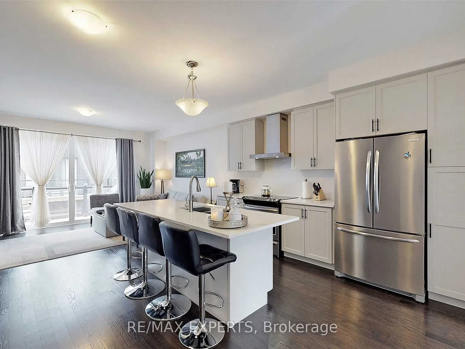 3 bed, $3,800 — Photo 4