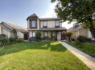 8329 Pioneer Dr, Bakersfield, CA 93306