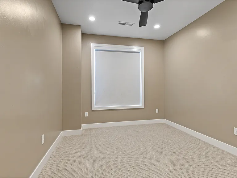 3827 S Jessamine Cir — Photo 26