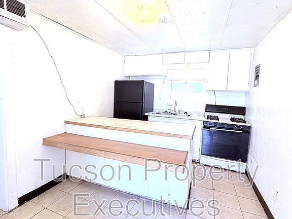 2nd image of 1435 E Benson Hwy #7