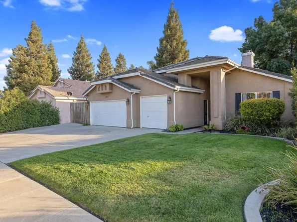 1425 E Sunnyside Avenue, Visalia, CA 93292