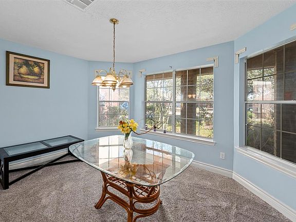 4th image of 104 Glade Bridge Ct