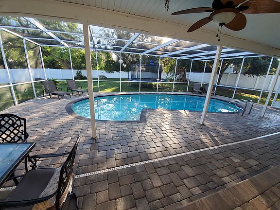 4th image of 1313 Ivywood Dr