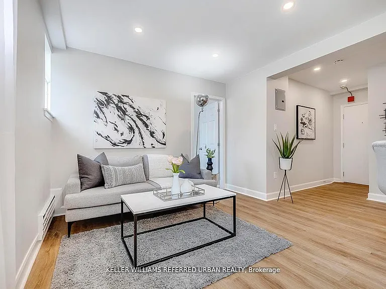 90 Portland St #6 — Photo 6