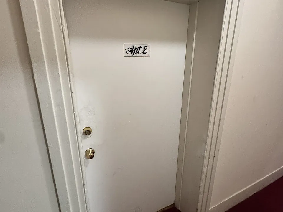 8 S Main St #2