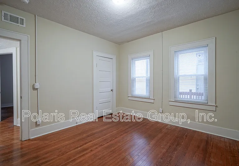 208 W Williams St — Photo 18