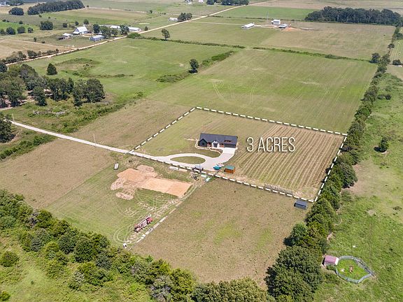 2nd image of 105 Timberview Drive