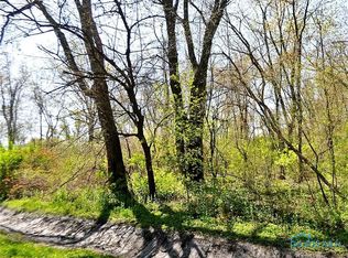 553 Waterway Rd, Curtice, OH 43412