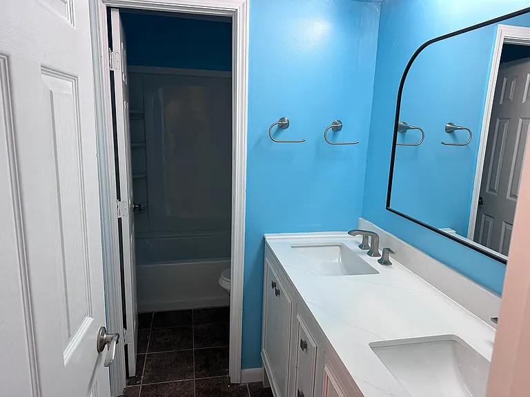 bathroom for rented rooms