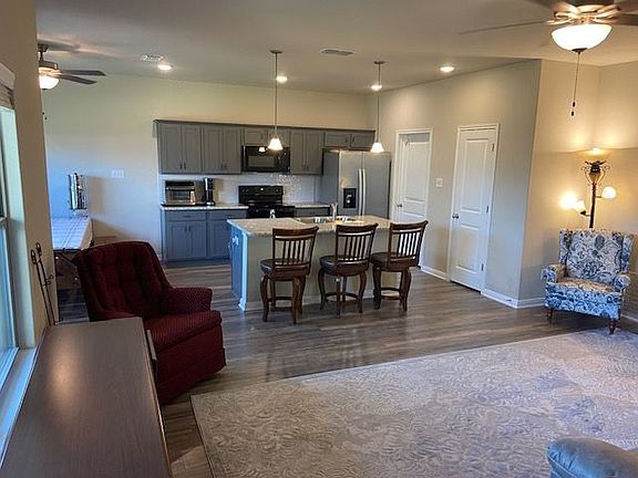 4th image of 4748 Highmont Dr #4748