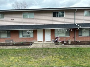 915 Crestview Ln #2, Mount Vernon, WA 98273