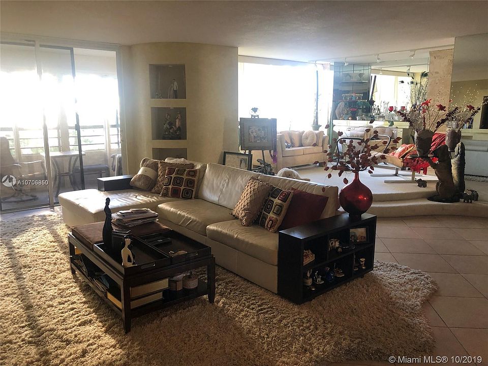 2nd image of 600 Three Islands Blvd APT 512