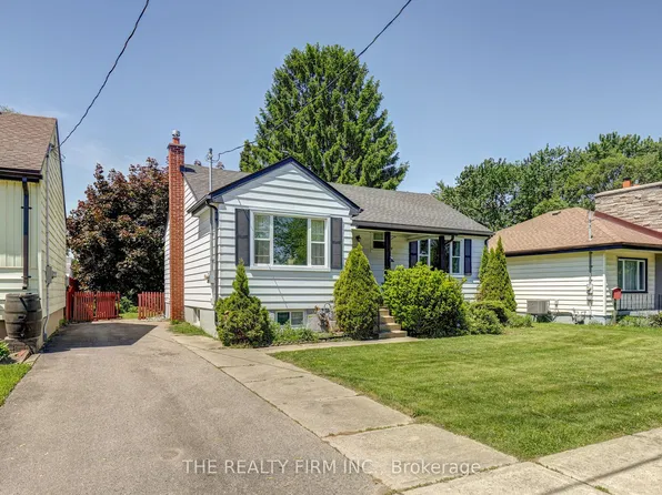 361 Edgeworth Ave, London, ON N5W 5C3