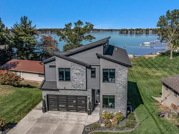 104 High View Ct, Brooklyn, MI 49230