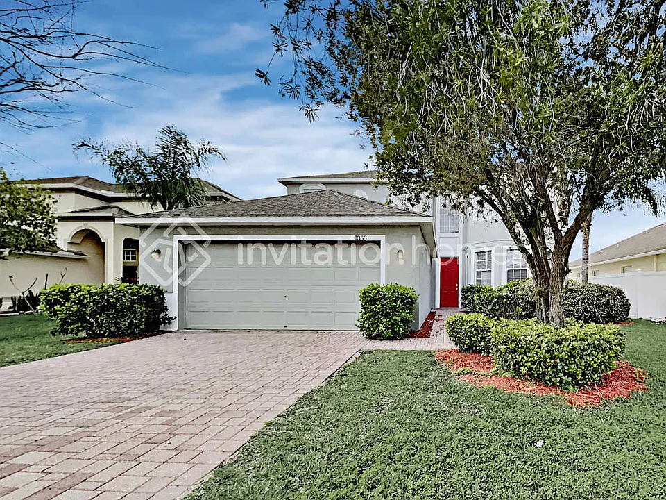 1353 Impatiens Ct