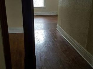 425 Denver St APT 3, Waterloo, IA 50701