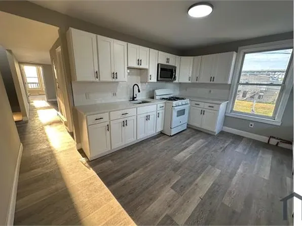 242 N Broadway, Gloucester City, NJ