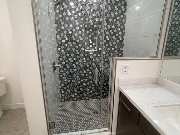 3rd image of 2121 Sonoran Desert Dr Unit 18
