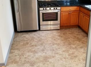 4940 Egandale Ave #2E, La Grange, IL 60525